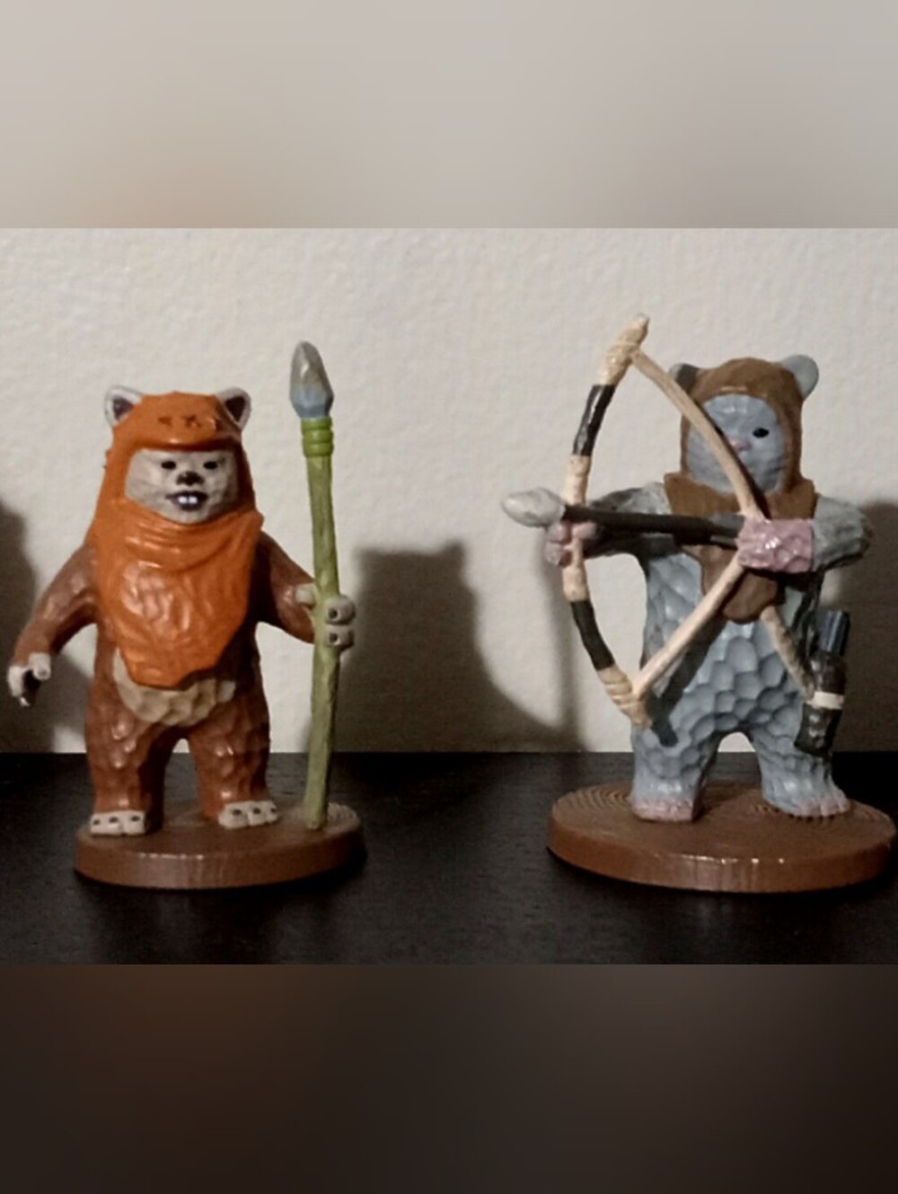Disney Star Wars Ewok Figurines Lot - 40th Anniversary Return of the Jedi - Picture 5 of 5